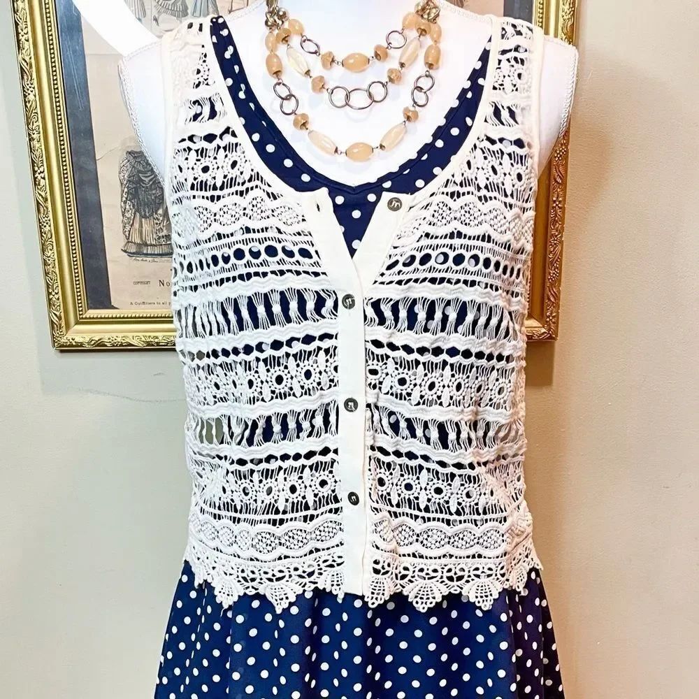 Forever 21 Ivory Crochet Front Button Down Vest/Blouse/Cover Up